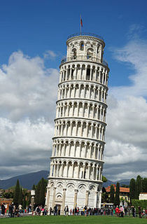 Pisa leaning tower